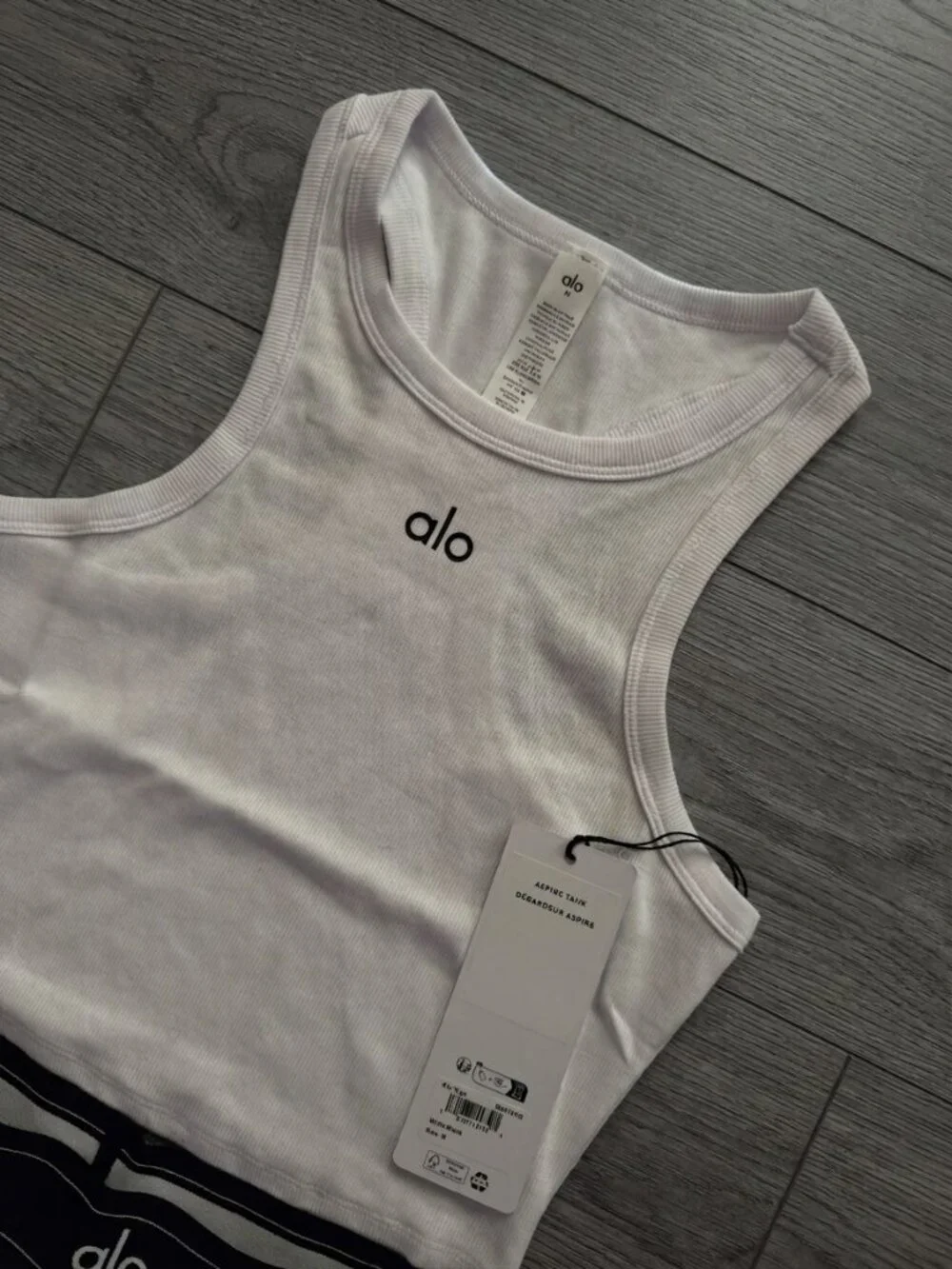 ALO Yoga Match Point Tennis Skirt & Aspire Tank Set White/Black | Multiple Sizes
